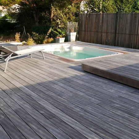 Bord De 85 De Nage Les Conches *
