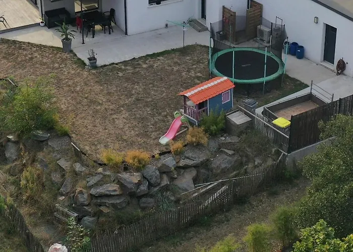 Bord De 85 De Nage Les Conches